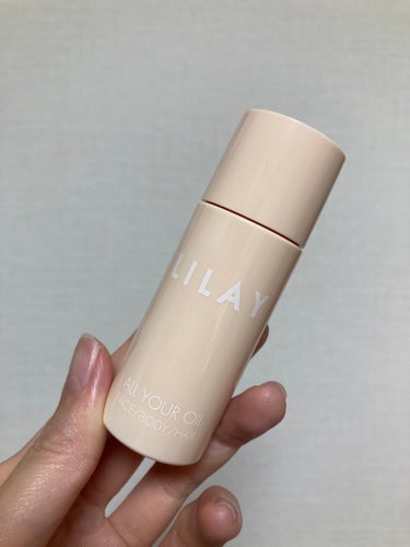  LILAY  

オールユアオイル  30ml



ラベンダーや

イランイランなどを含む香り（精油100%）

とのことで、気になって購入！


しかも髪や身体だけじゃなく、

ほんとにどこにでも使えるらしいです！w



香りは精油系のいい香り〜🌿🪻


つけ心地もいいです！



これ一本で事足りるので、

ミニマリストの方や

外泊時などにも重宝しそう！


(ちなみに私はマキシマリストですw)



の画像 その1