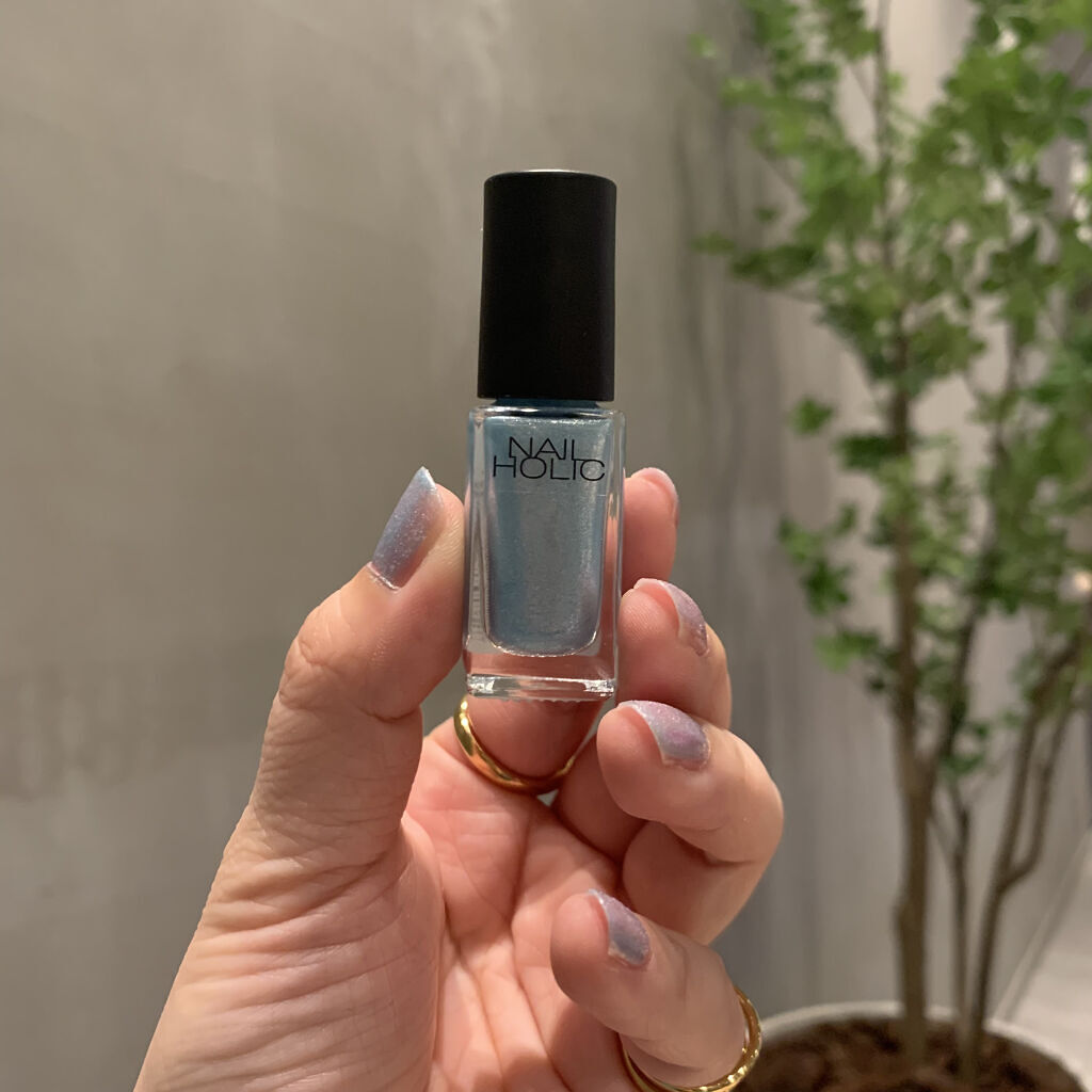 ネイルホリック フローズンシュガー BL961/ネイルホリック/マニキュアを使ったクチコミ（1枚目）