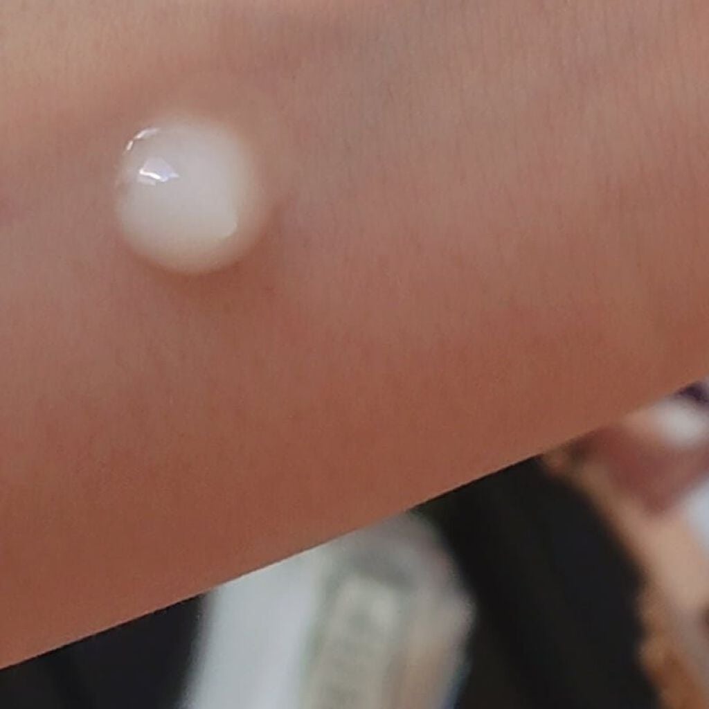 鹿油アンプル/百年約方/美容液を使ったクチコミ(5枚目)