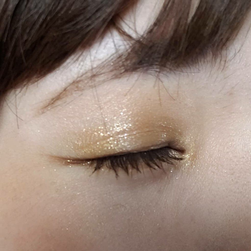 アディクション ザ アイシャドウ スパークル/ADDICTION/単色アイシャドウを使ったクチコミ（2枚目）