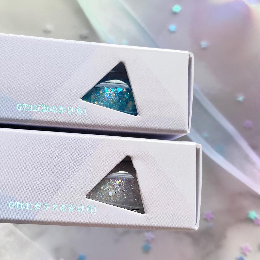 パールブリー アイグリッター トライアングル/BLACK ROUGE/グリッターを使ったクチコミ(3枚目)