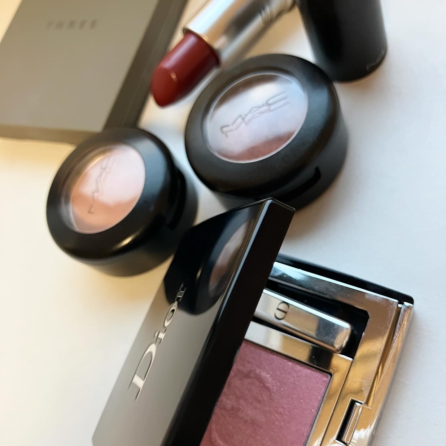 モノ クルール クチュール/Dior/単色アイシャドウを使ったクチコミ（1枚目）