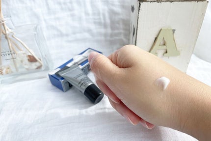 スタジオ フィックス マッティファイン シャイン コントロール プライマー/M・A・C/化粧下地を使ったクチコミ(2枚目)