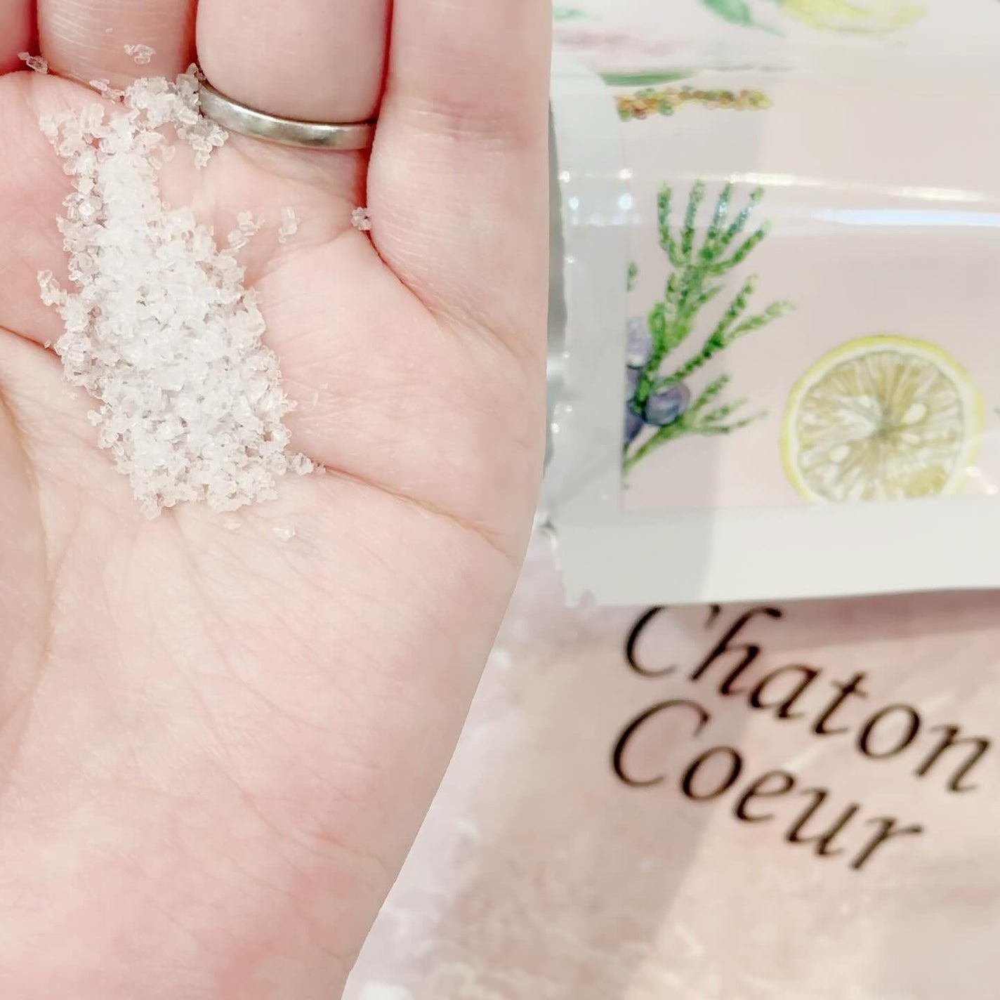 シャトンクーレ/シャトンクーレ/無機塩系入浴剤を使ったクチコミ(3枚目)