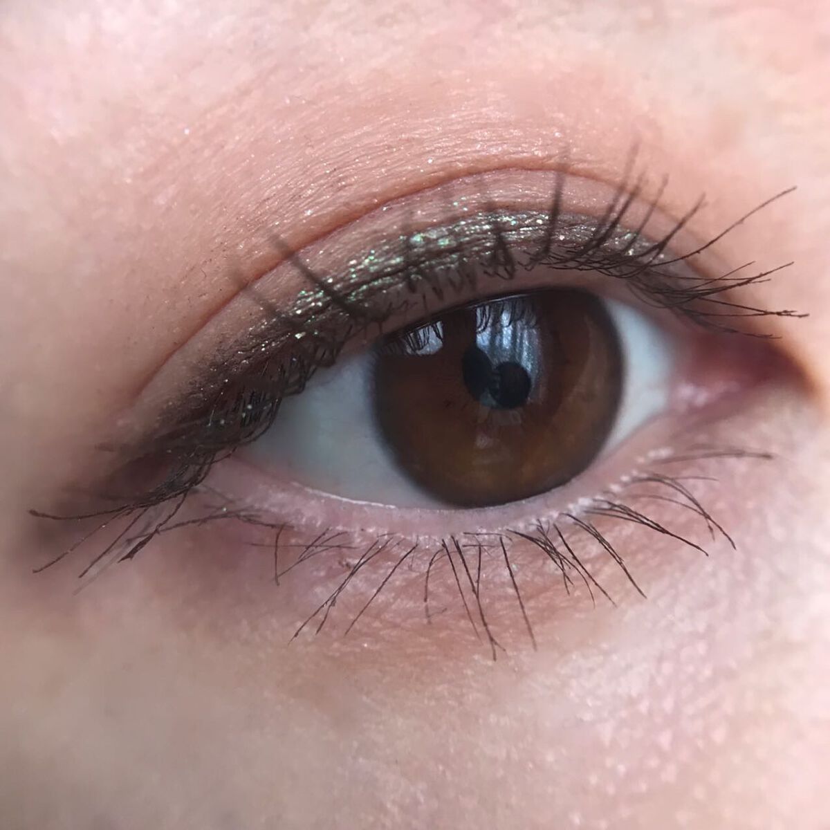 スモール アイシャドウ ソフト ブラウン/M・A・C/単色アイシャドウを使ったクチコミ（2枚目）