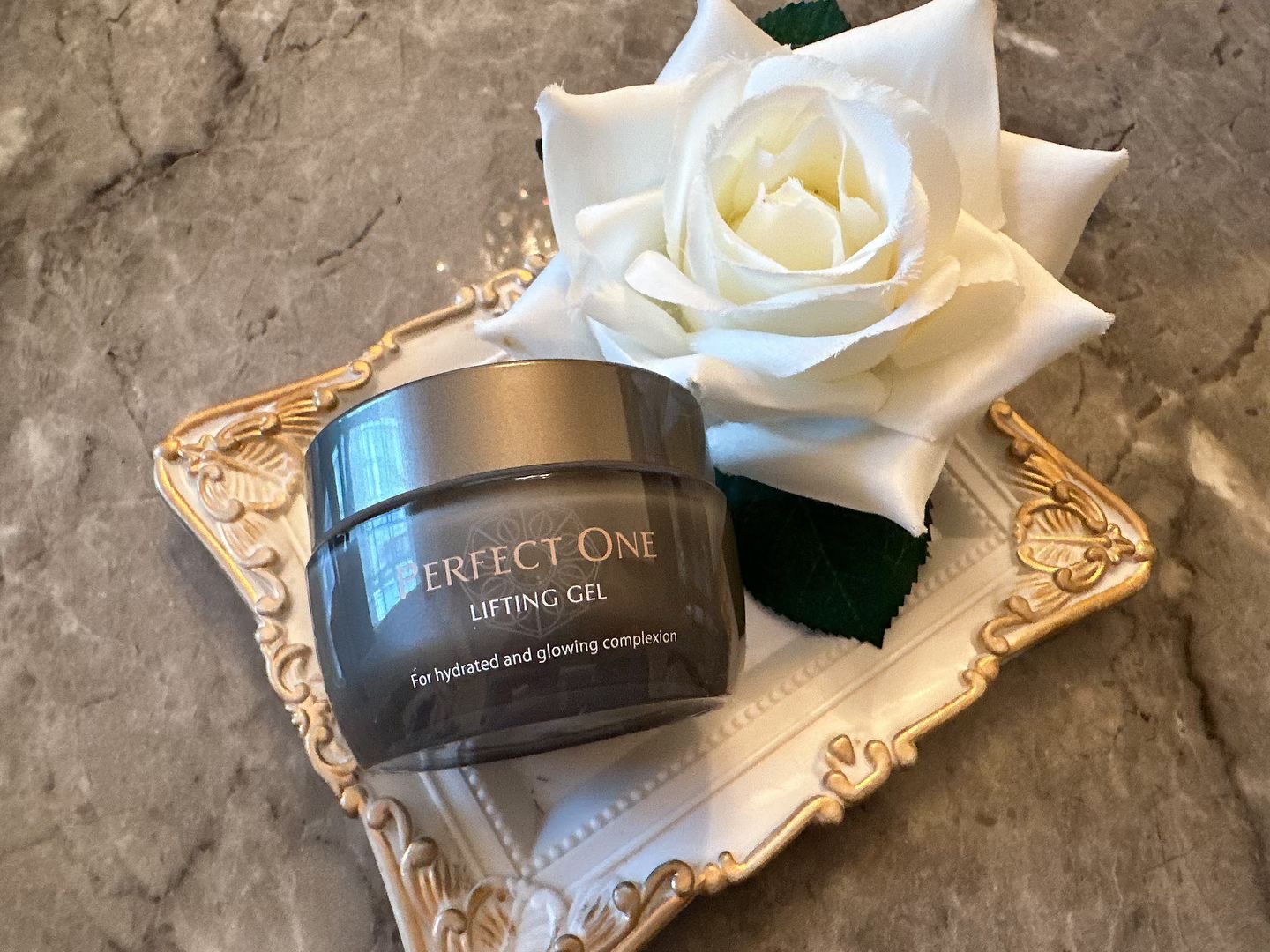 パーフェクトワン リフティングジェル/パーフェクトワン/オールインワン化粧品を使ったクチコミ（1枚目）