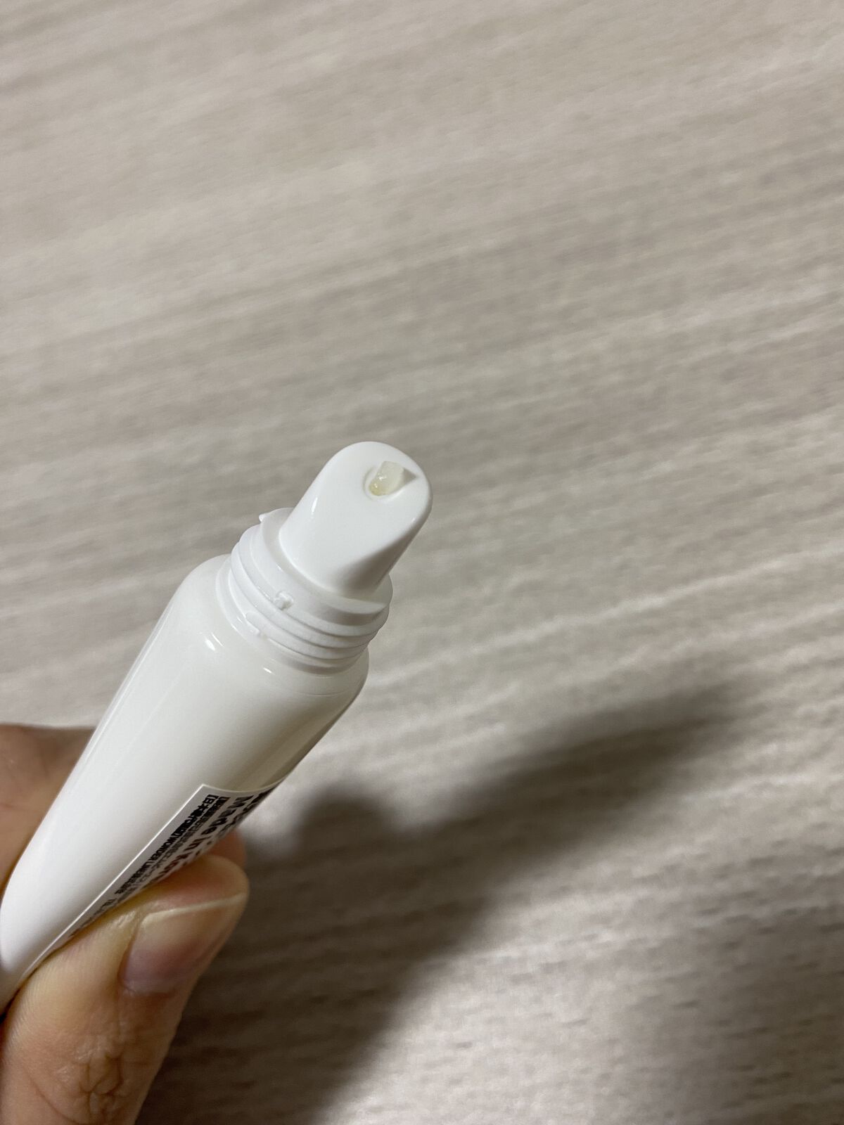 モイスチャーリップエッセンス/ONE THING/リップ美容液を使ったクチコミ（2枚目）