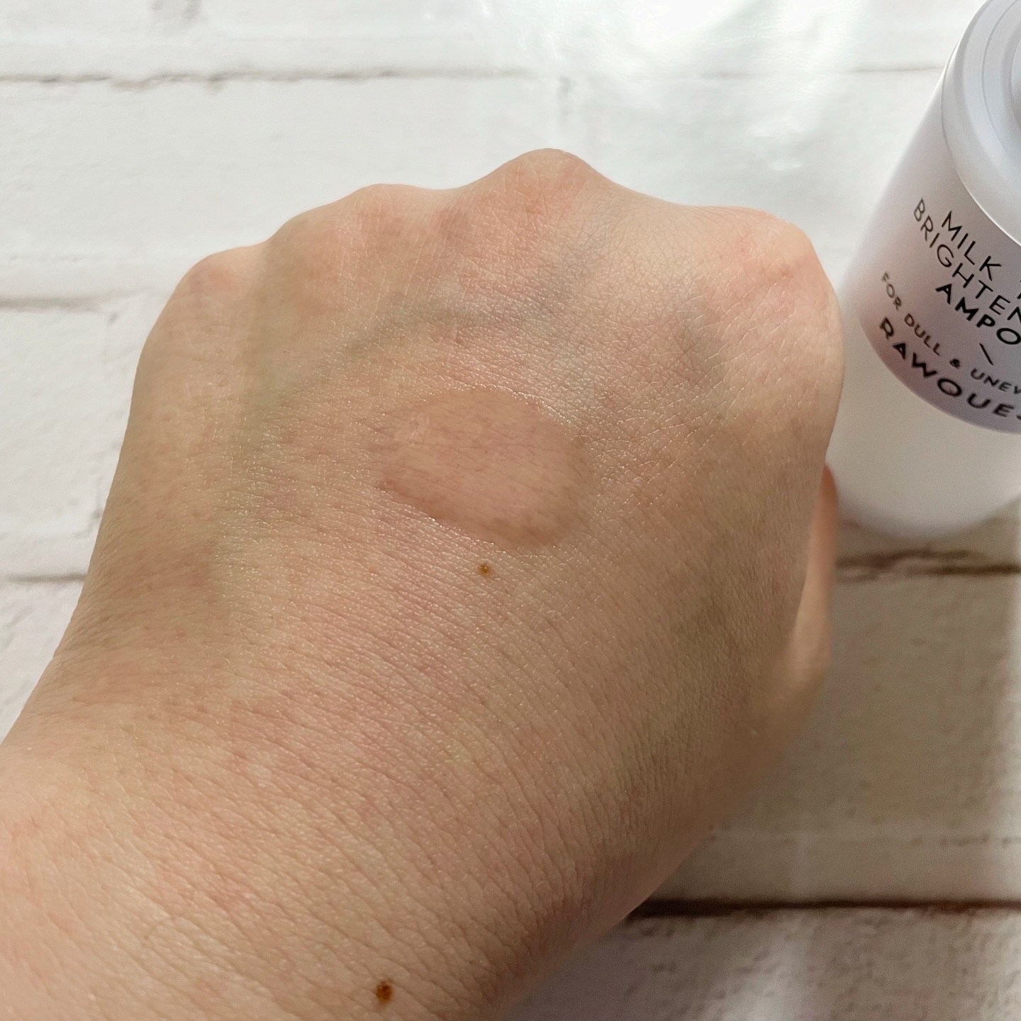 ミルクシスルブライトニングスパ アンプル/RAWQUEST/美容液を使ったクチコミ（3枚目）