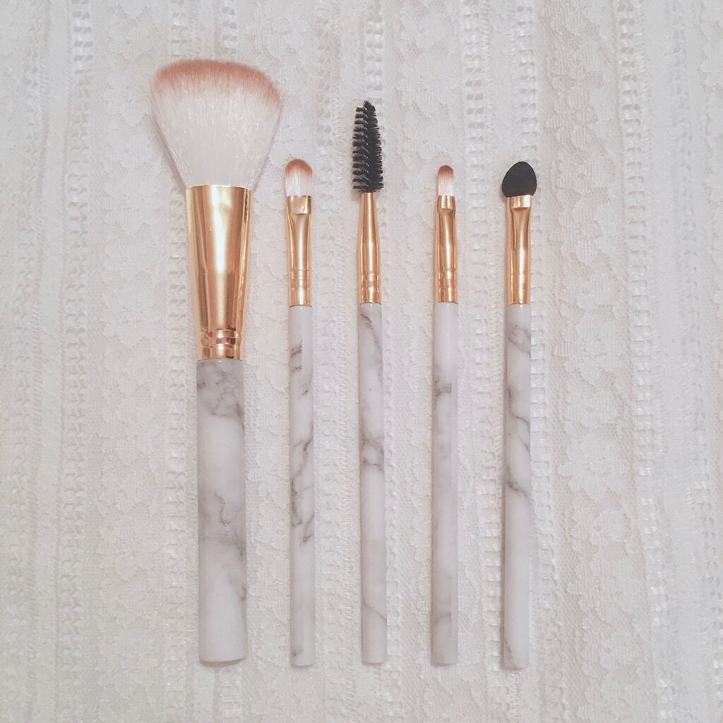 メイクブラシ5本セット 3COINS