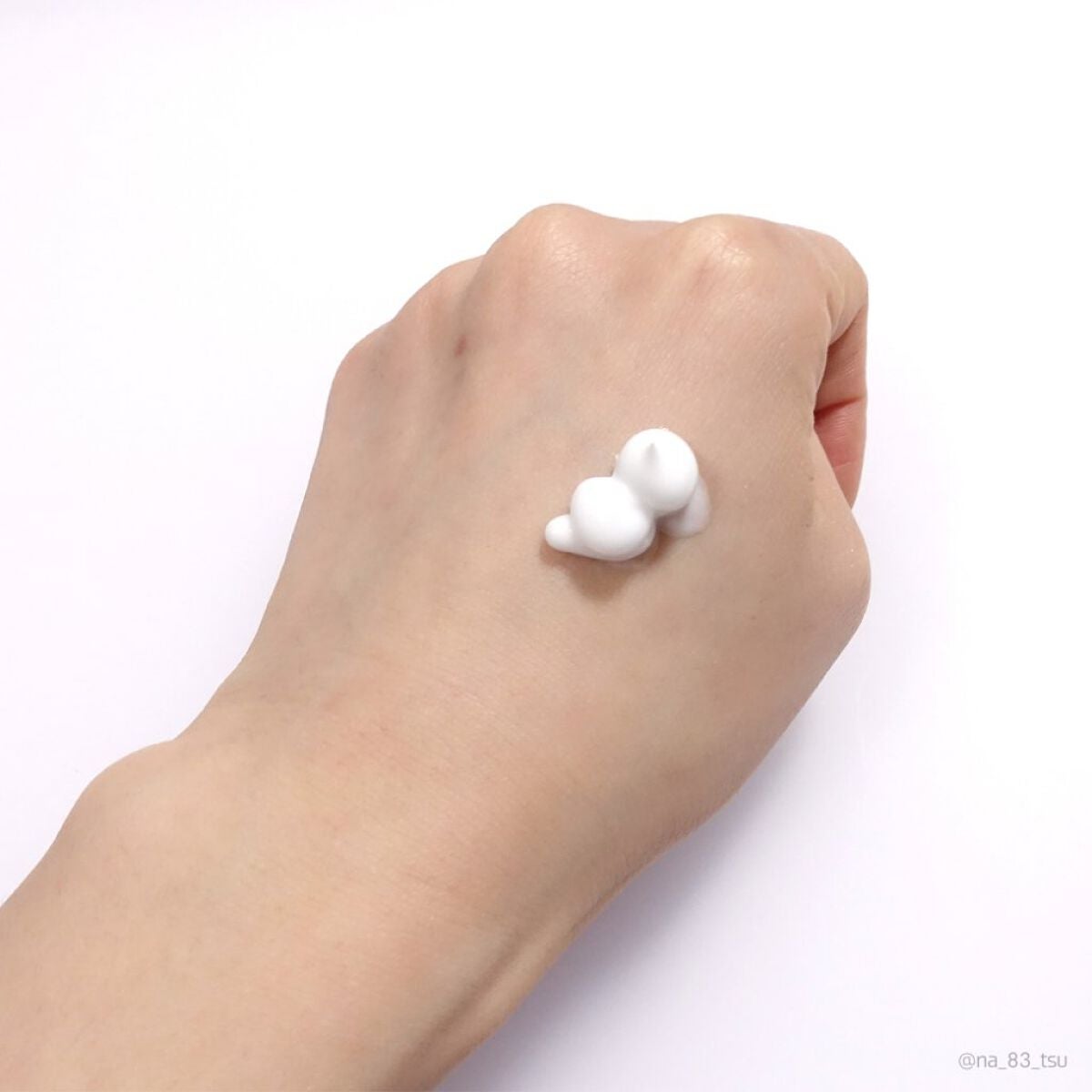 プレミアムボディクリーム at bath time/BARTH/ボディクリームを使ったクチコミ(2枚目)