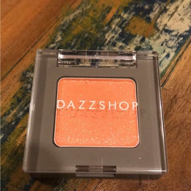 アリュールド シングル アイシャドウ/DAZZSHOP/単色アイシャドウを使ったクチコミ（1枚目）