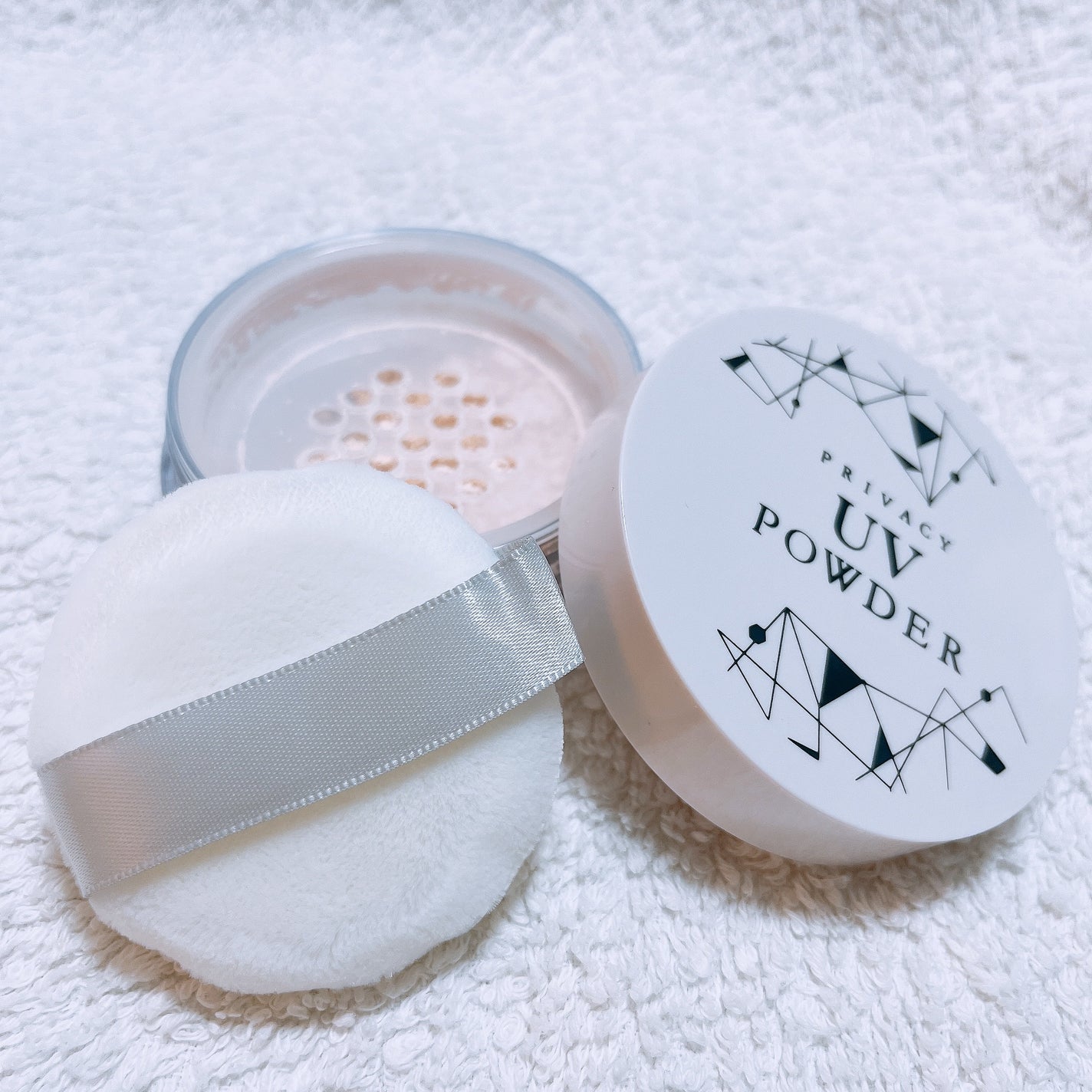 プライバシーUVパウダー50/プライバシー/ルースパウダーを使ったクチコミ(5枚目)