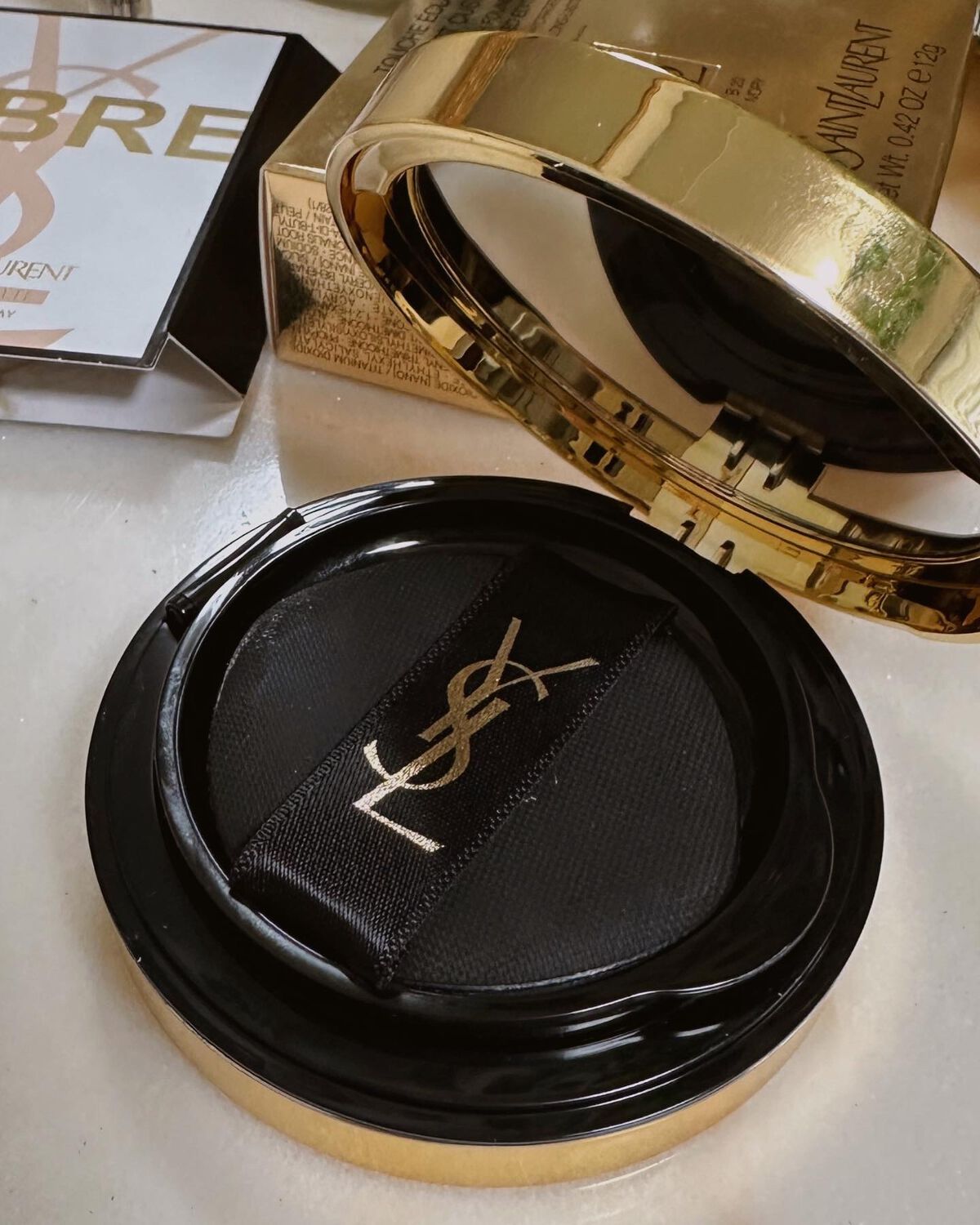 ラディアント タッチ グロウパクト/YVES SAINT LAURENT BEAUTE/クッションファンデーションを使ったクチコミ(2枚目)