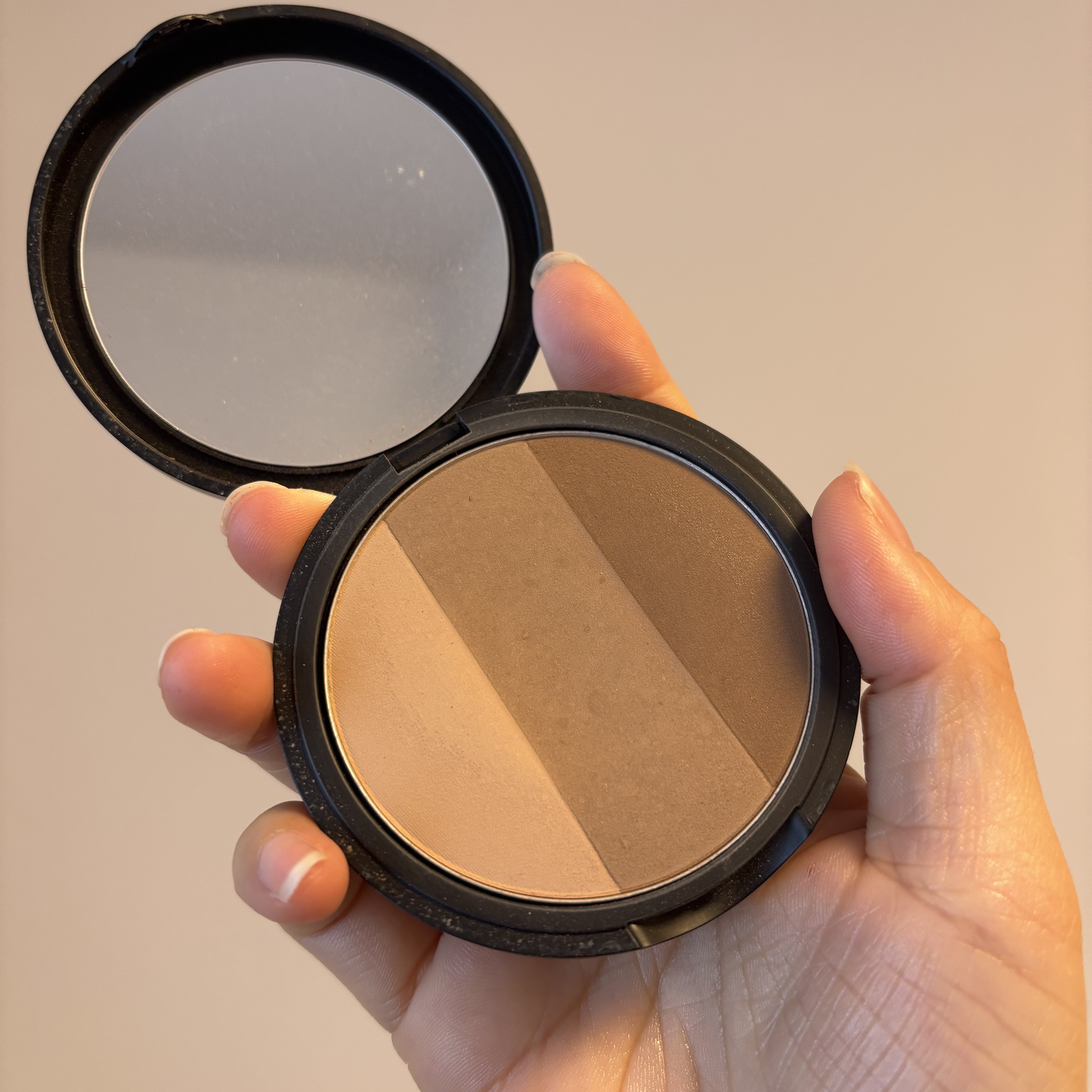 アートクラスバイロダン シェーディング/too cool for school/シェーディングを使ったクチコミ（2枚目）