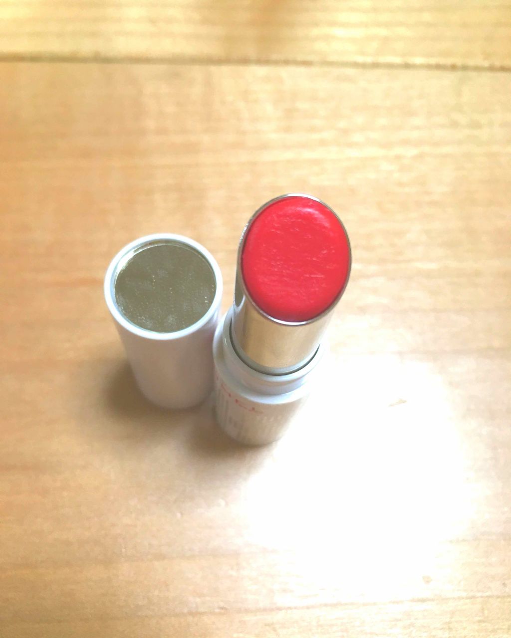 ラスティングフィニッシュ ティントリップ/リンメル ロンドン/リップティントを使ったクチコミ（2枚目）