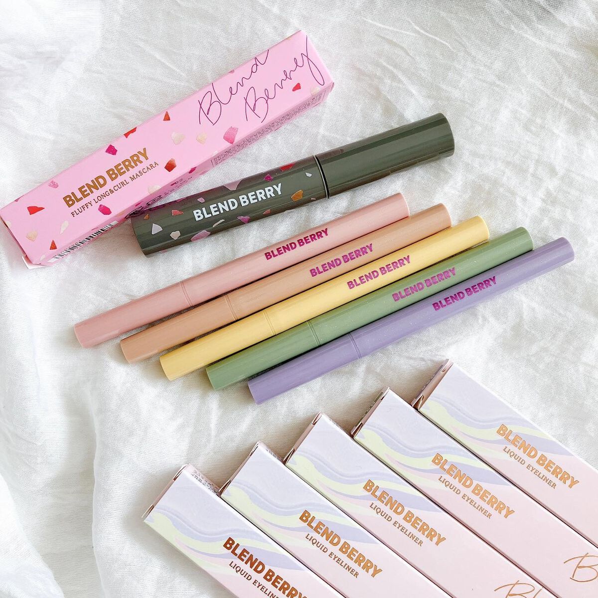 プレイフル リキッドアイライナー/BLEND BERRY/リキッドアイライナーを使ったクチコミ（1枚目）