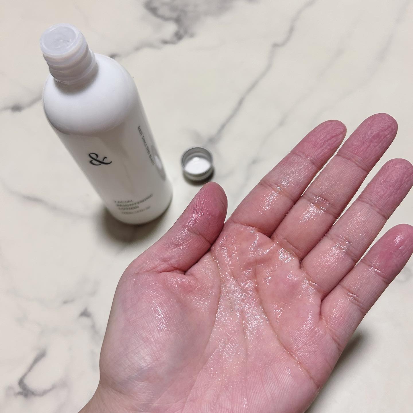 薬用ブライドニングローション/&est/化粧水を使ったクチコミ（3枚目）