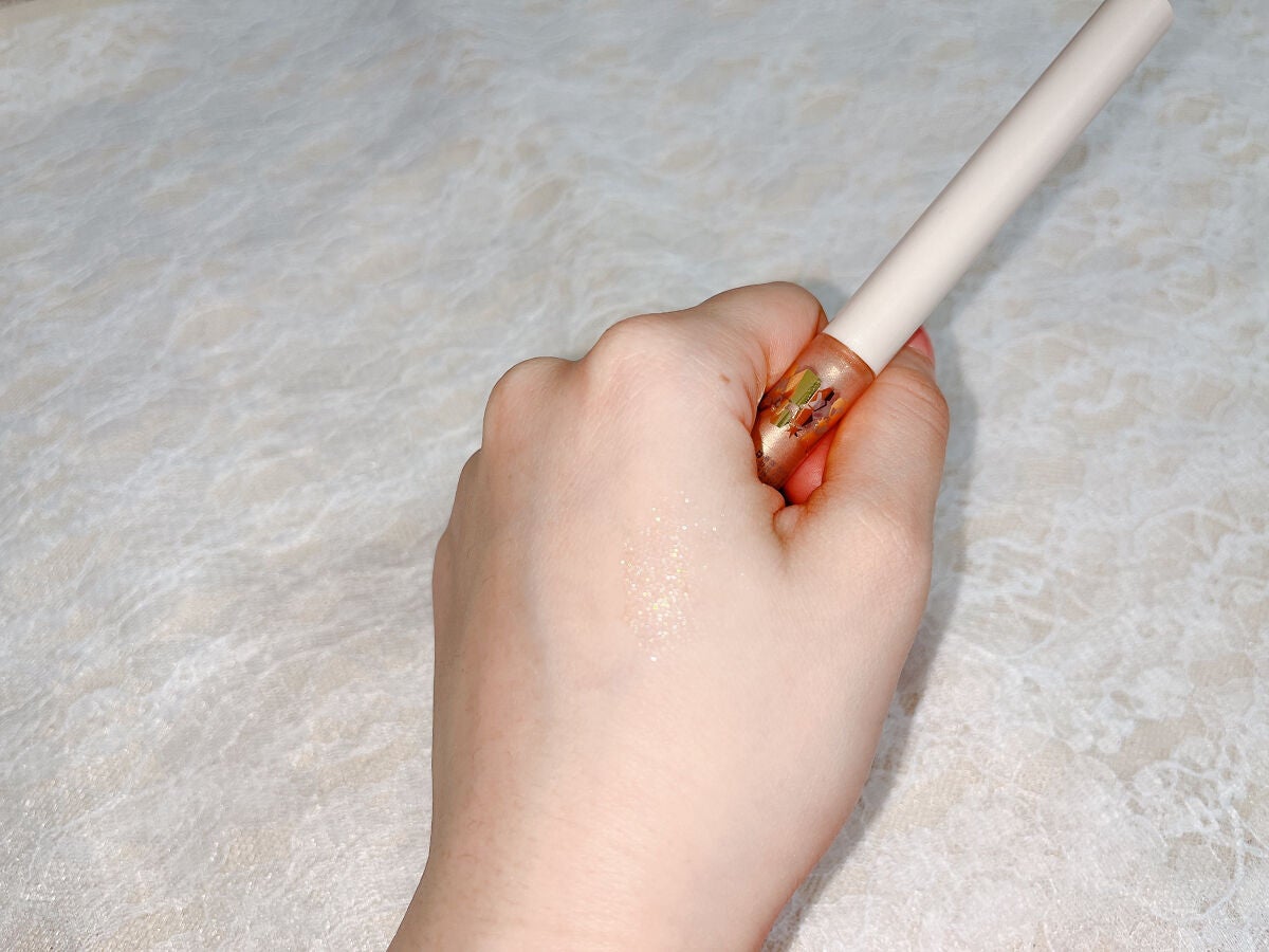 グロウリキッドライナー/CEZANNE/リキッドアイライナーを使ったクチコミ(4枚目)