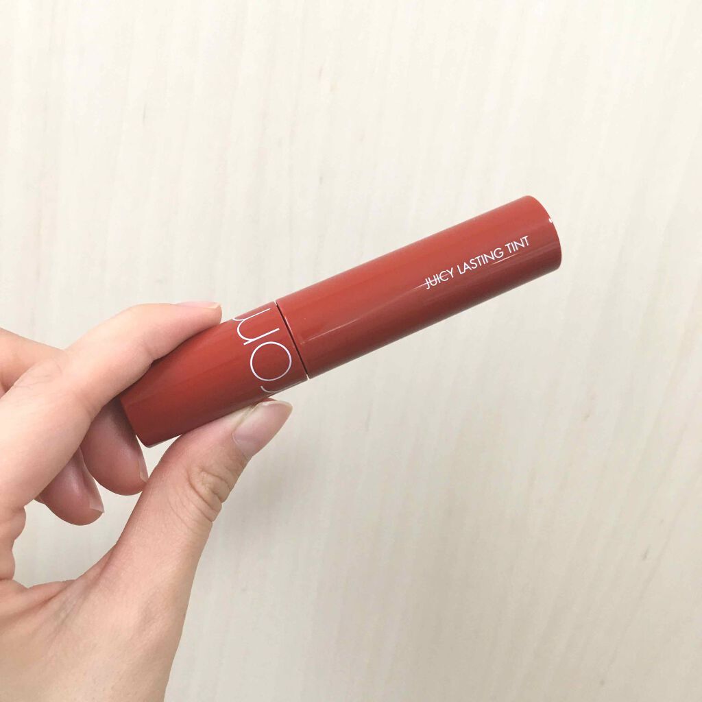 ジューシーラスティングティント/rom&nd/リップティントを使ったクチコミ（1枚目）