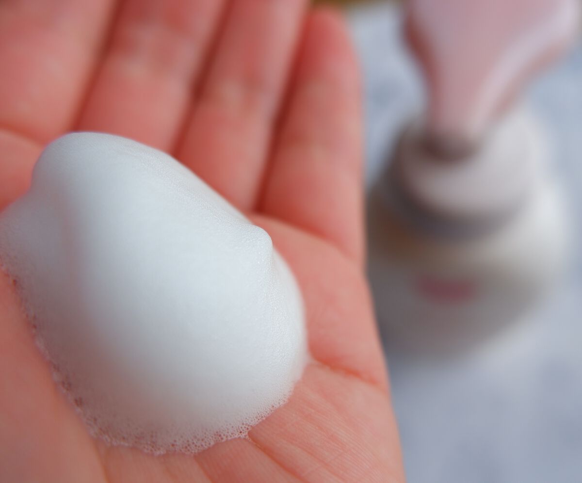 泡の洗顔料/カウブランド無添加/泡洗顔を使ったクチコミ(2枚目)