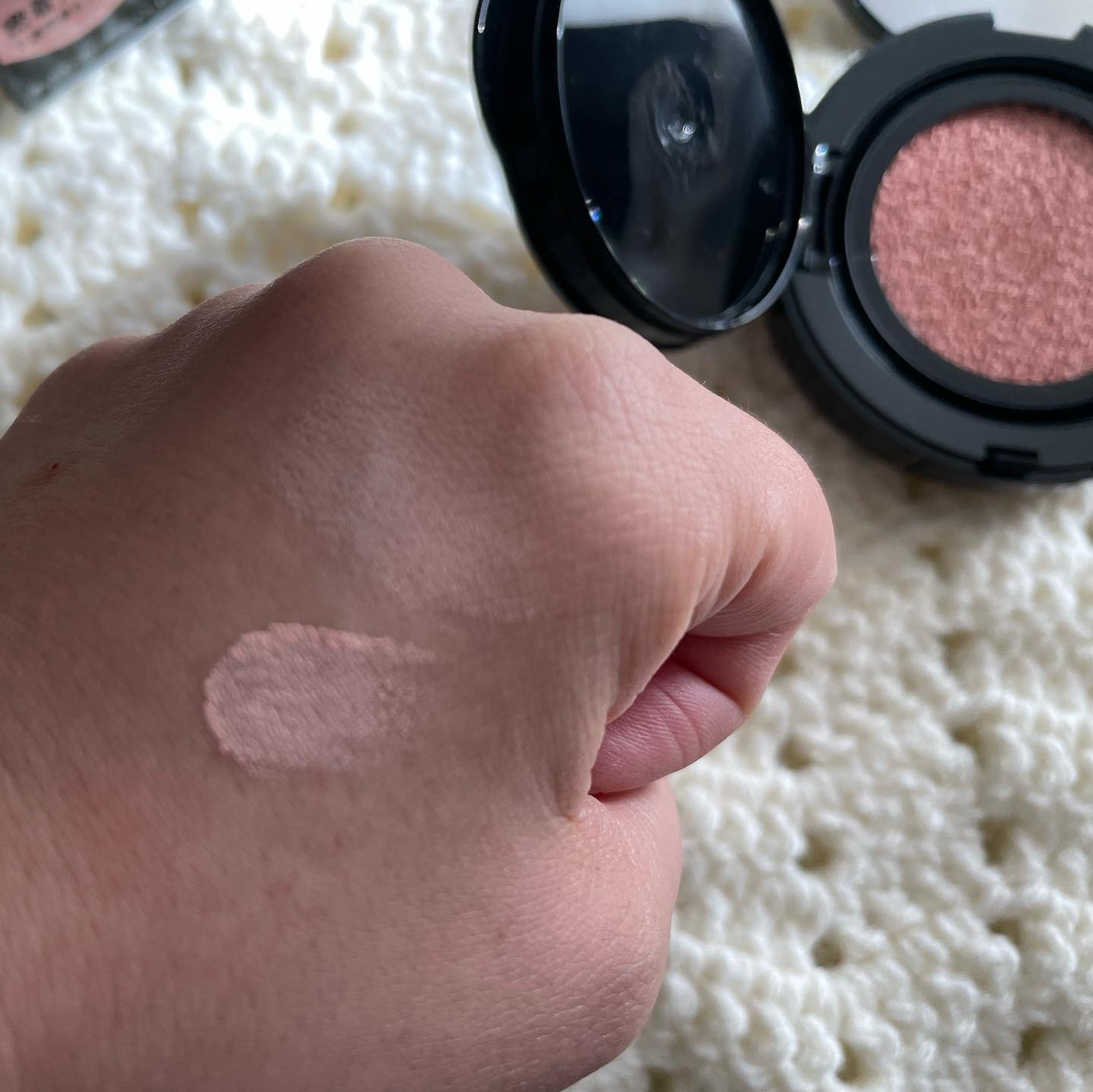 ケイト カラー＆カバークッション 01 フェアピンク(レフィル)/KATE/クッションファンデーションを使ったクチコミ（3枚目）