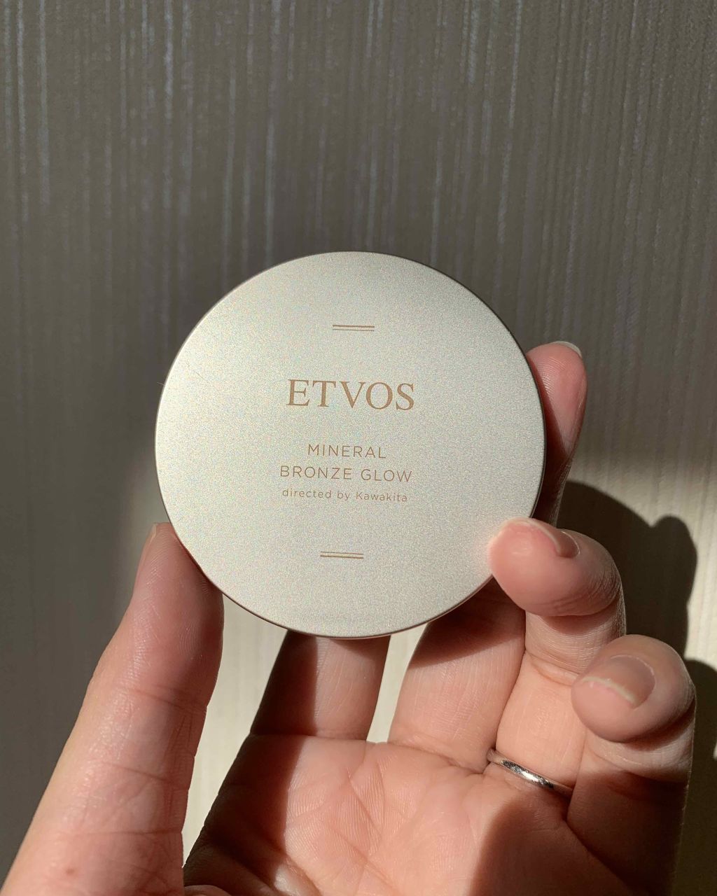 ミネラルブロンズグロウ/エトヴォス/ジェル・クリームチークを使ったクチコミ（1枚目）
