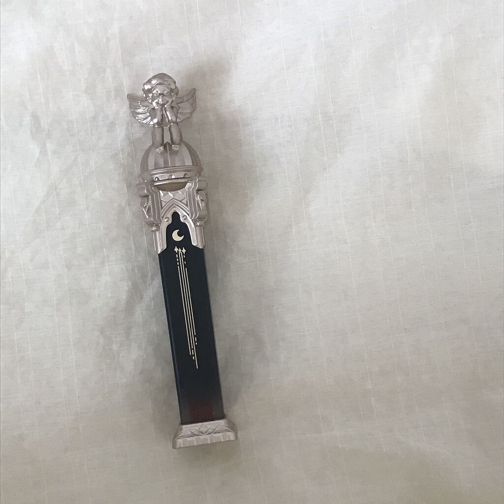 リトルエンジェルフェザーマットリップ B01レブルエンジェル/FlowerKnows/口紅を使ったクチコミ（1枚目）