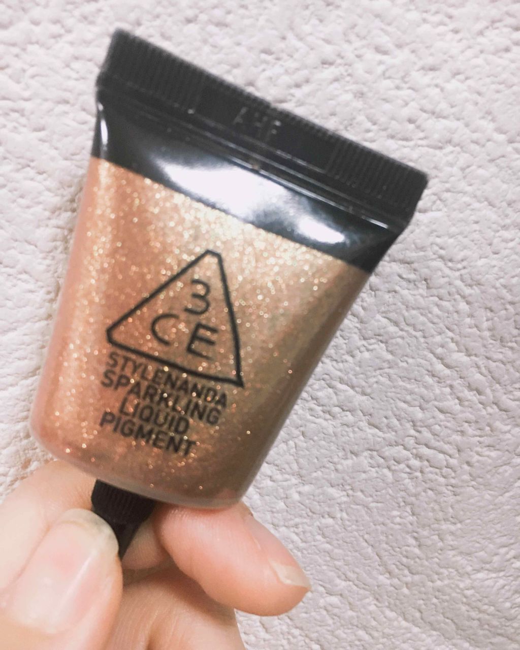 スパークリングリキッドピグメント/3CE/リキッドアイシャドウを使ったクチコミ(1枚目)