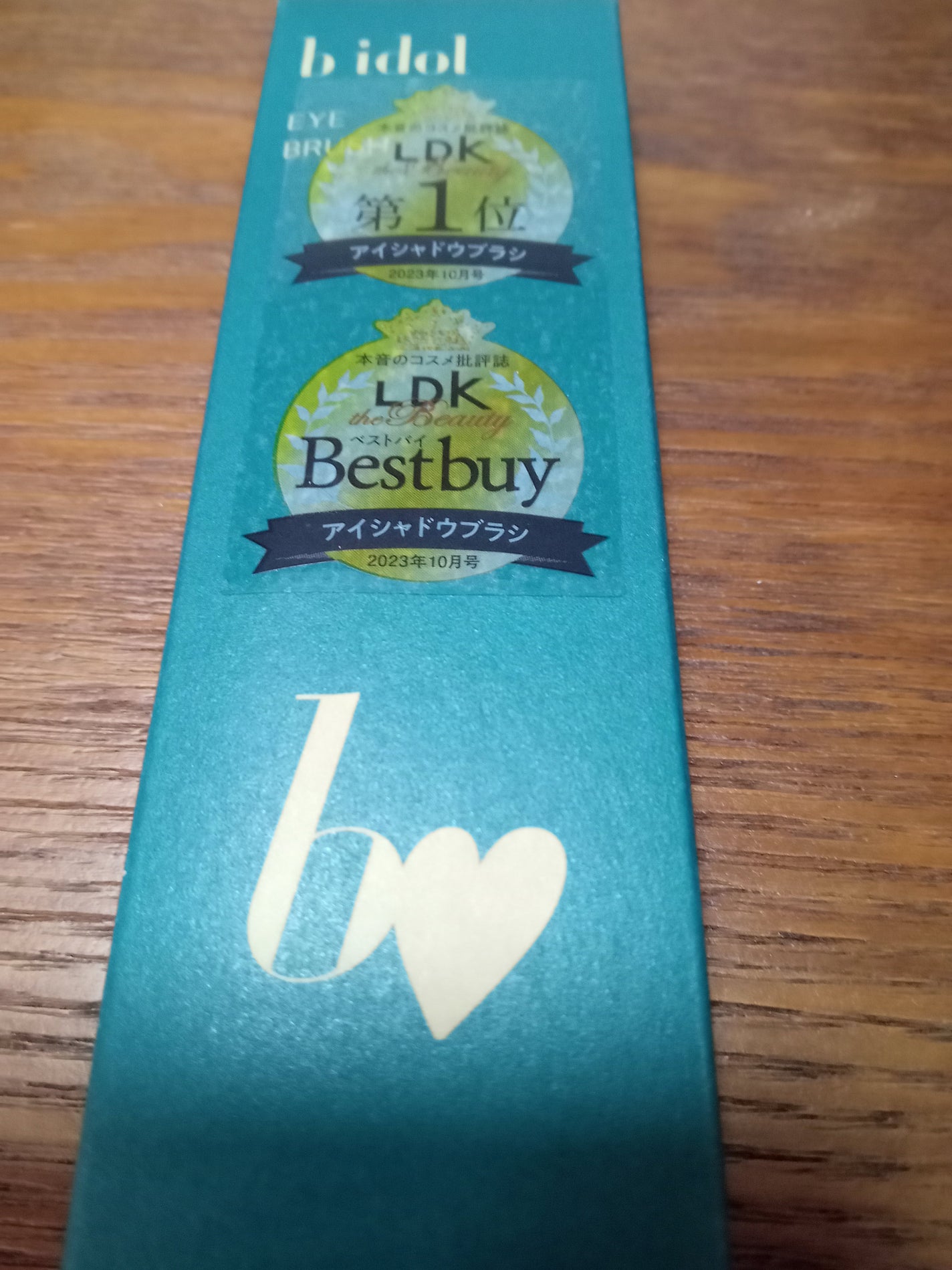 アイブラシ WR/b idol/メイクブラシを使ったクチコミ(1枚目)