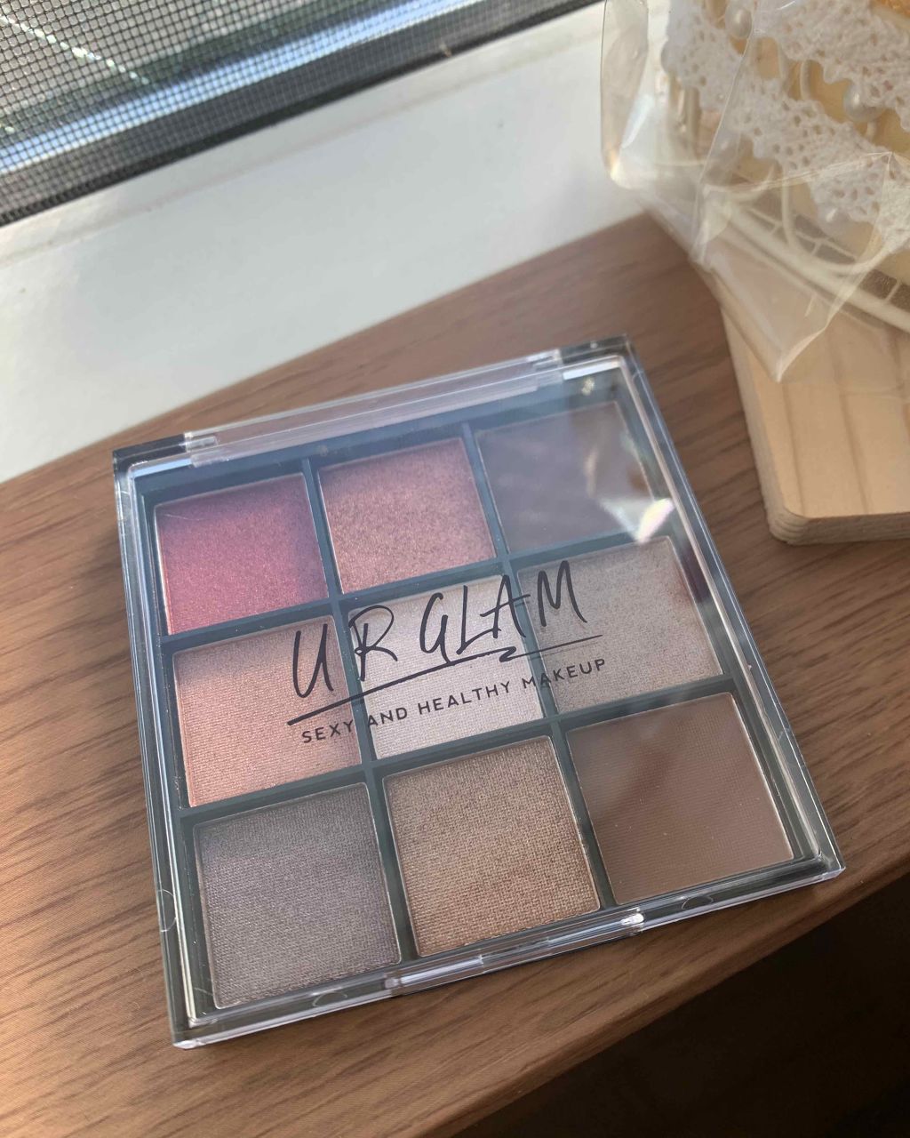 UR GLAM　BLOOMING EYE COLOR PALETTE/U R GLAM/アイシャドウパレットを使ったクチコミ（2枚目）