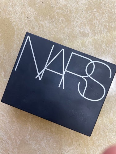 ライトリフレクティングセッティングパウダー　プレスト　N/NARS/プレストパウダーを使ったクチコミ（3枚目）