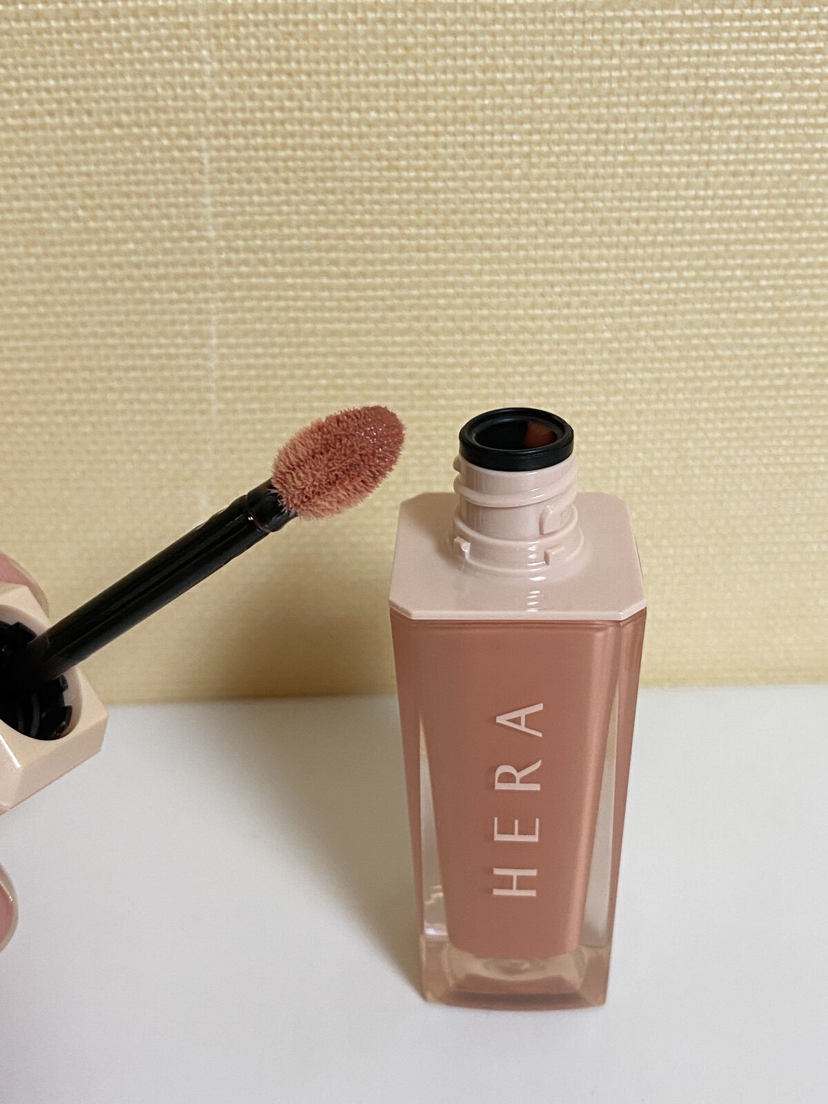 センシュアルスパイシーヌードグロス/HERA/リップグロスを使ったクチコミ（2枚目）