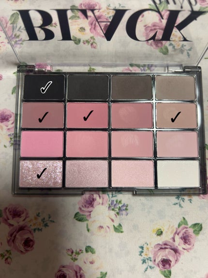 ソフトブラーリングアイパレット 16.ブラックハッシュブラーリング /wakemake/アイシャドウパレットを使ったクチコミ(3枚目)