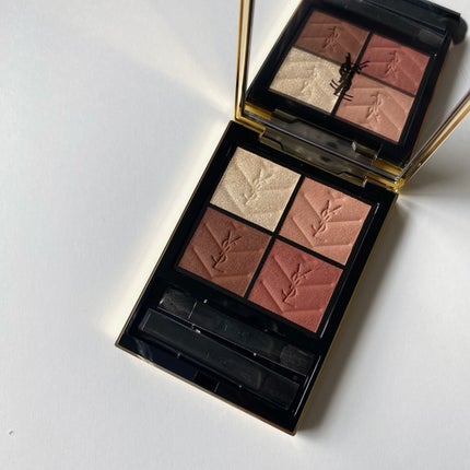 クチュール ミニ クラッチ/YVES SAINT LAURENT BEAUTE/アイシャドウパレットを使ったクチコミ(4枚目)