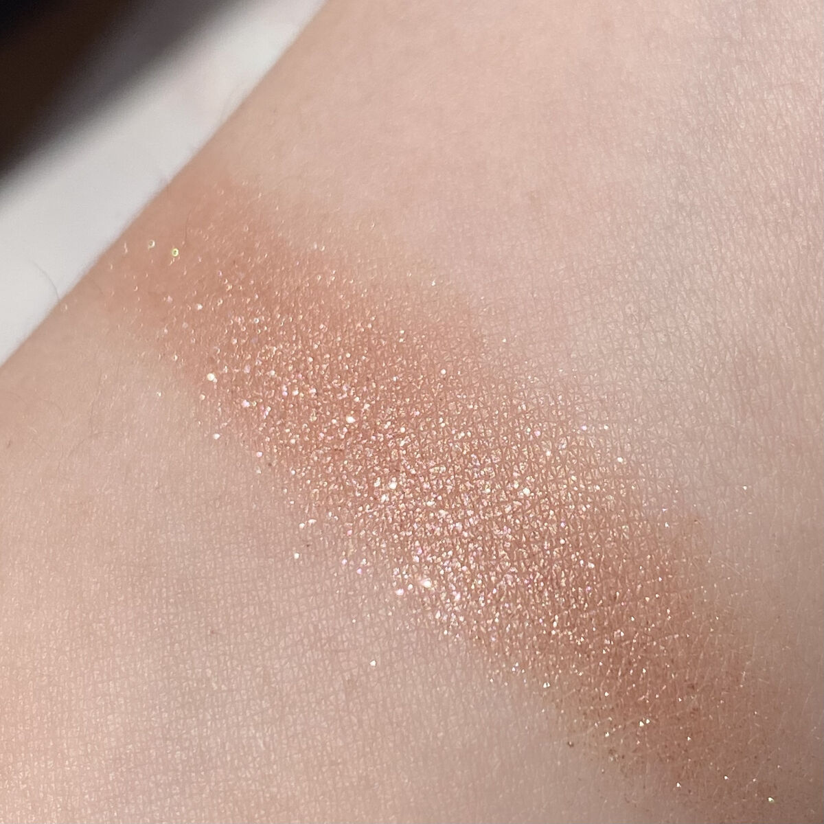 シティライトアイズ 04 シャモアピンク/キャンメイク/アイシャドウを使ったクチコミ（3枚目）