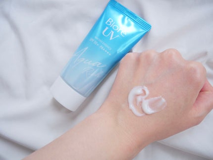 ビオレUV アクアリッチウォータリーエッセンス/ビオレ/日焼け止め・UVケアを使ったクチコミ(3枚目)