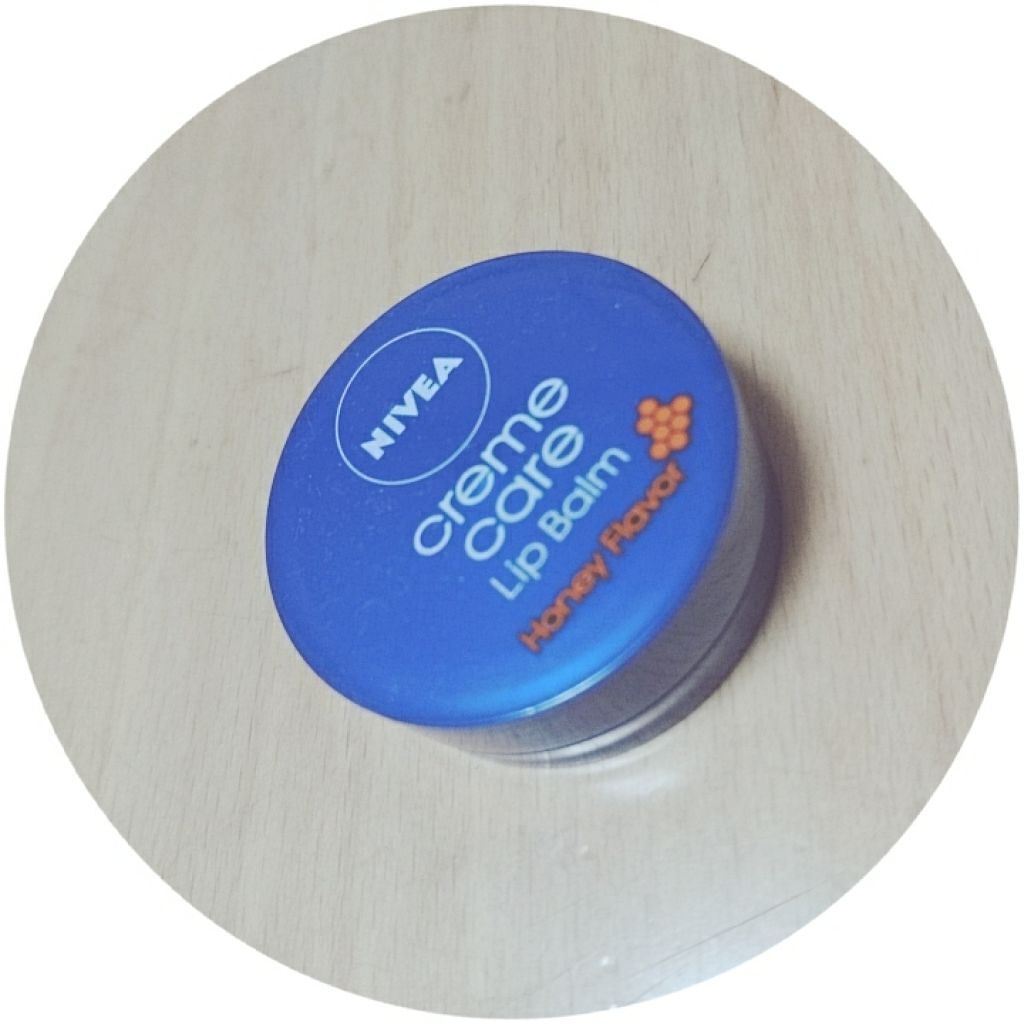 ニベア クリームケア リップバーム はちみつの香り/ニベア/リップケアを使ったクチコミ（1枚目）