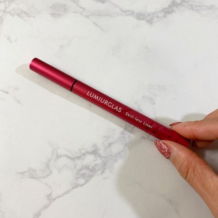 スキルレスライナー/LUMIURGLAS/リキッドアイライナーを使ったクチコミ(1枚目)
