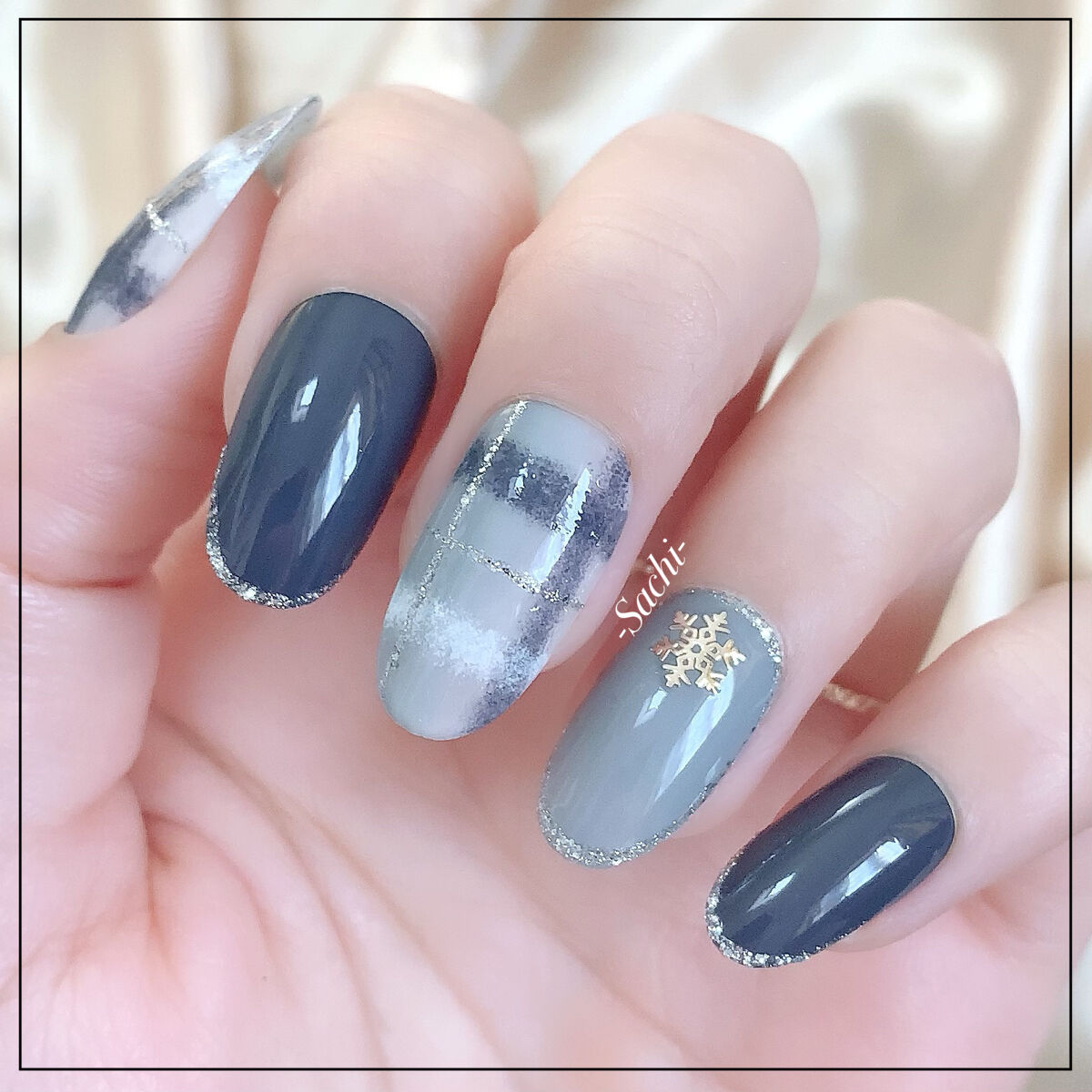冬ネイルのネイルデザイン | カラフルネイルズ｜キャンメイク -縦