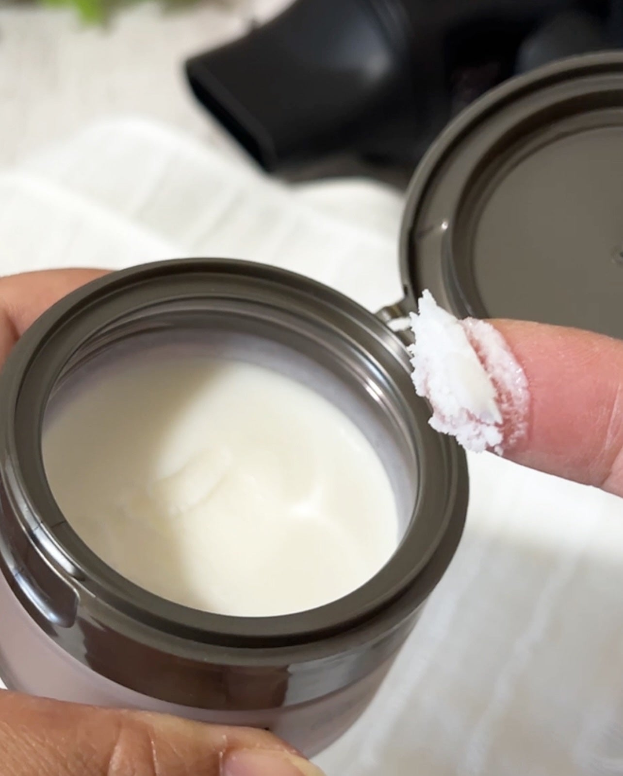 プリュスオー メルティバーム/plus eau/ヘアバームを使ったクチコミ(4枚目)