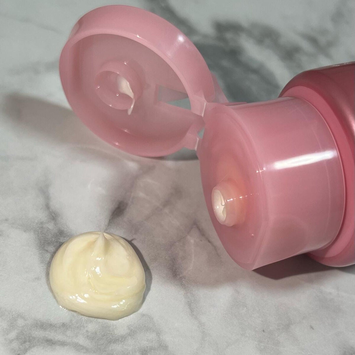 パーフェクトホイップ コラーゲンin/SENKA(専科)/洗顔フォームを使ったクチコミ(3枚目)