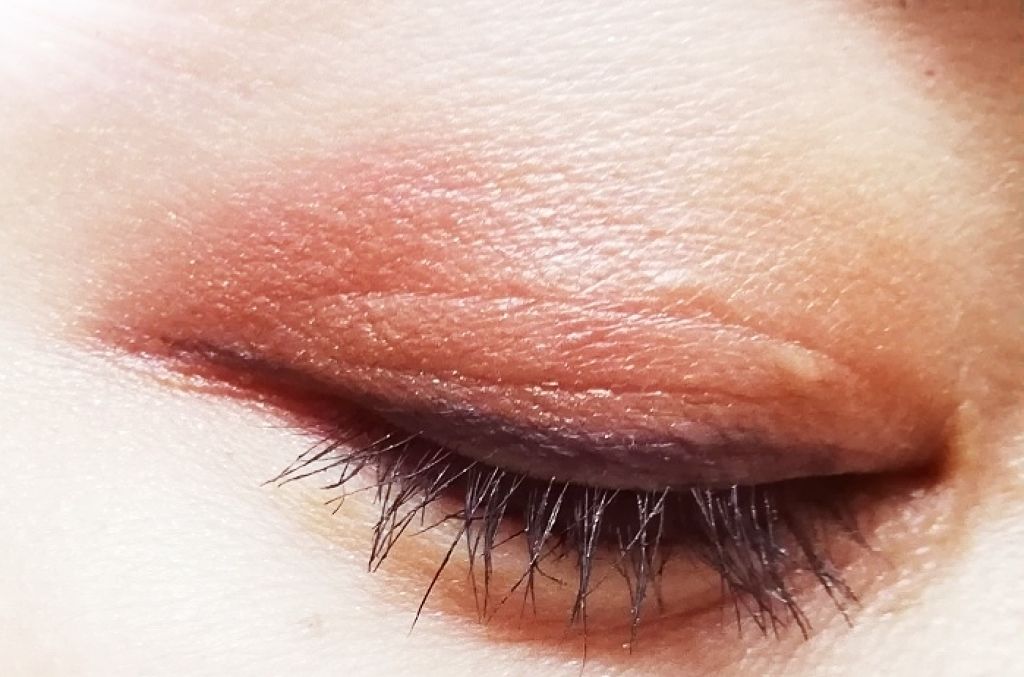 「密着アイライナー」クリームペンシル/デジャヴュ/ペンシルアイライナーを使ったクチコミ（2枚目）