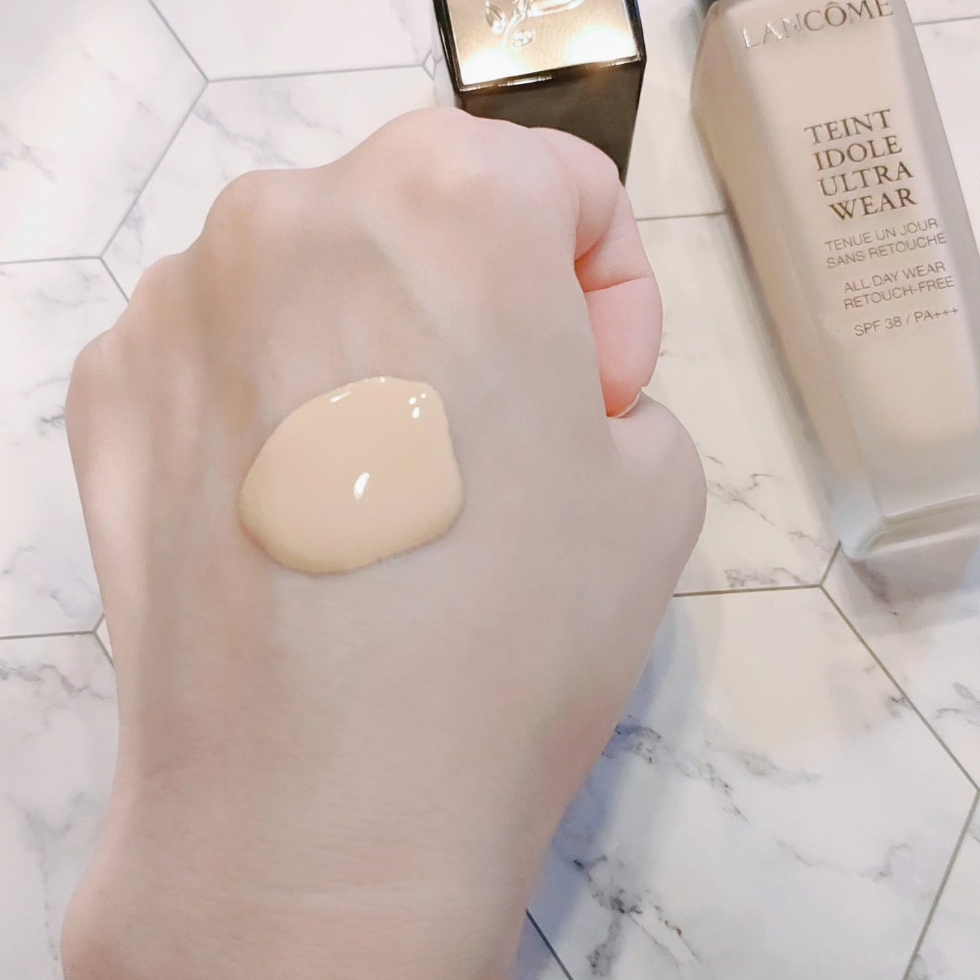 タンイドル ウルトラ ウェア リキッド/LANCOME/リキッドファンデーションを使ったクチコミ(3枚目)