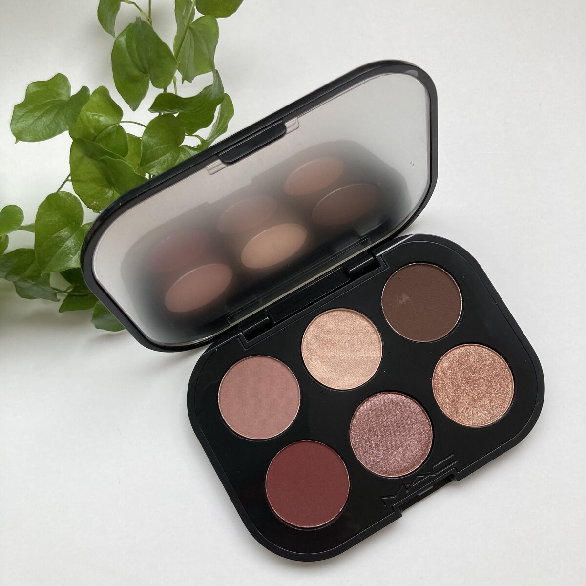 コネクト イン カラー アイシャドウ パレット × 6/M・A・C/アイシャドウパレットを使ったクチコミ（2枚目）