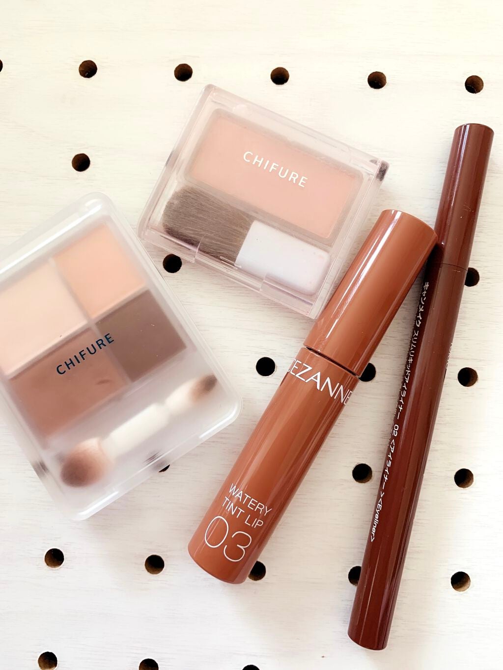 グラデーション アイシャドウ/ちふれ/アイシャドウパレットを使ったクチコミ(2枚目)