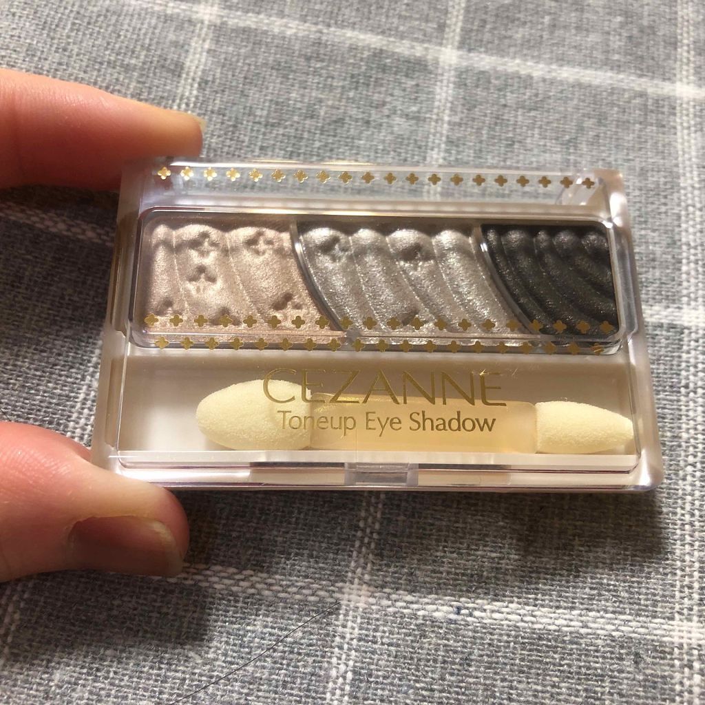トーンアップアイシャドウ/CEZANNE/アイシャドウパレットを使ったクチコミ(1枚目)