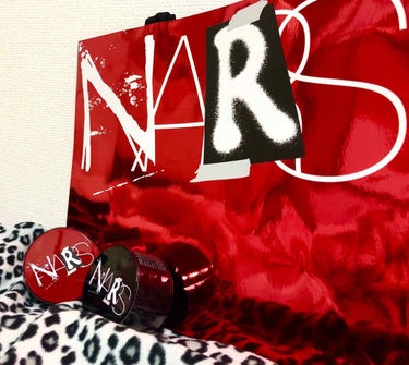 リトルフェティッシュ 8378/NARS/メイクアップキットを使ったクチコミ（1枚目）