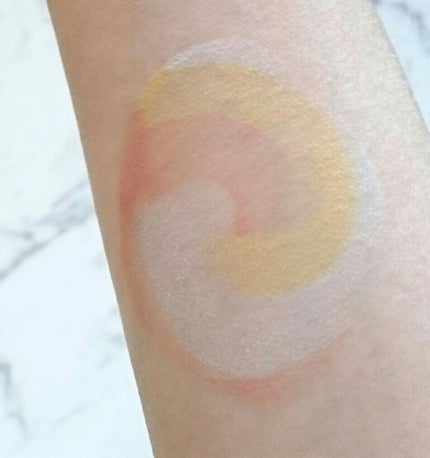 カラーブレンドグローファンデーション/ディエム クルール/クリーム・エマルジョンファンデーションを使ったクチコミ(3枚目)