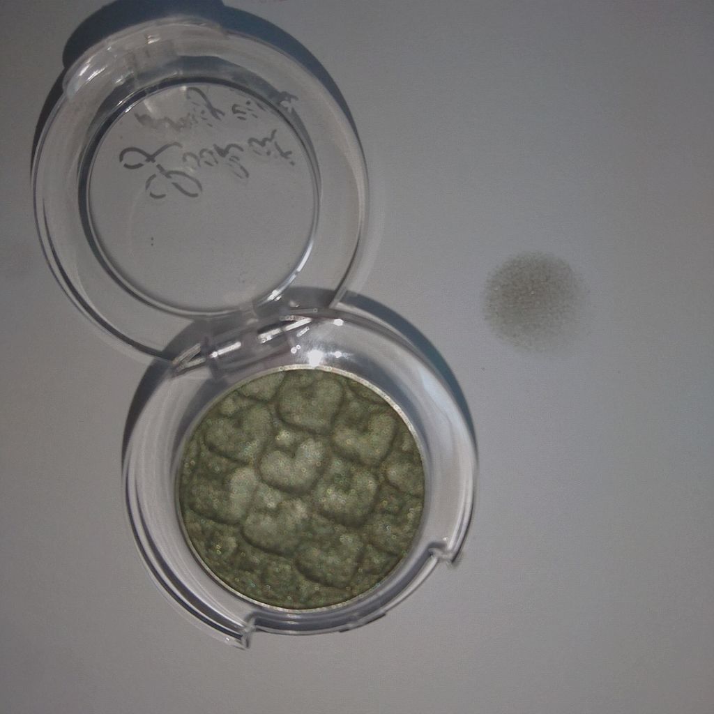 ルックアット マイアイズ GR712 モスグリーン（生産終了）/ETUDE/単色アイシャドウを使ったクチコミ（2枚目）