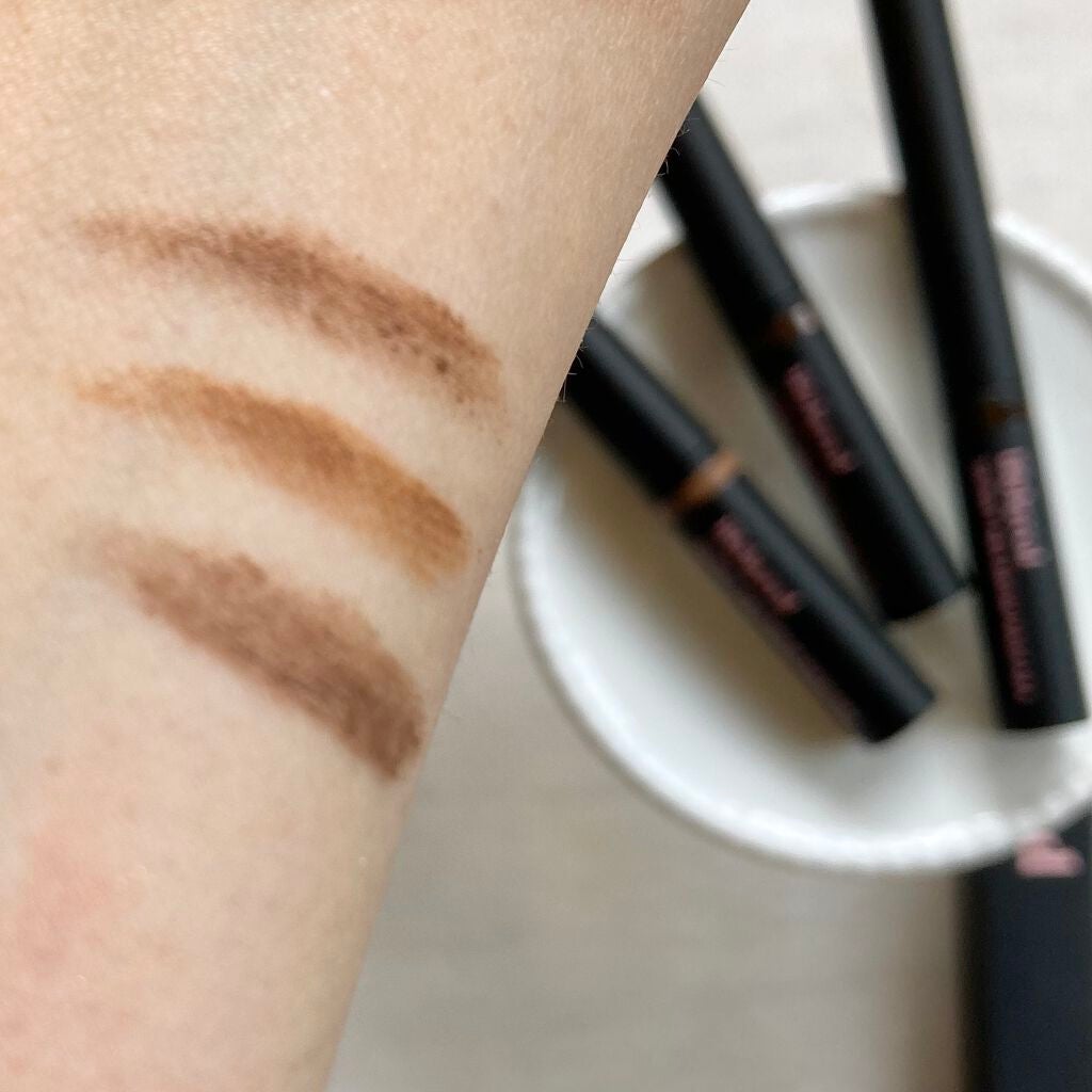 スキニーメス ブロウマスカラ/lilybyred/眉マスカラを使ったクチコミ(2枚目)